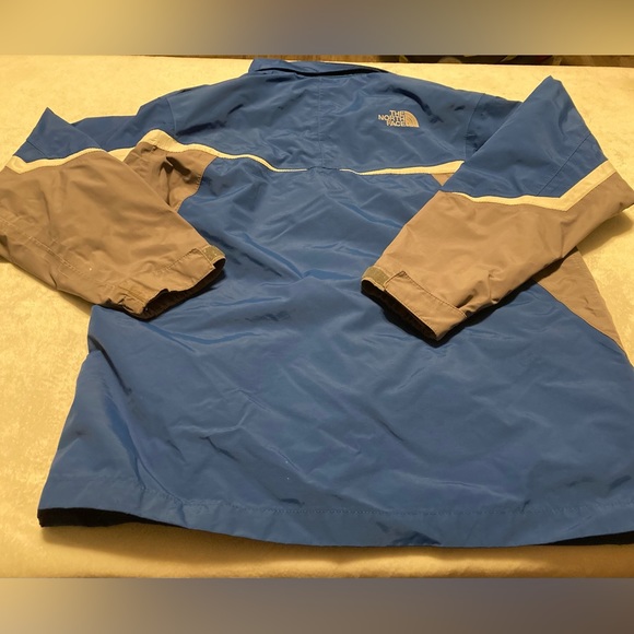 The North Face jacket - Picture 9 of 9